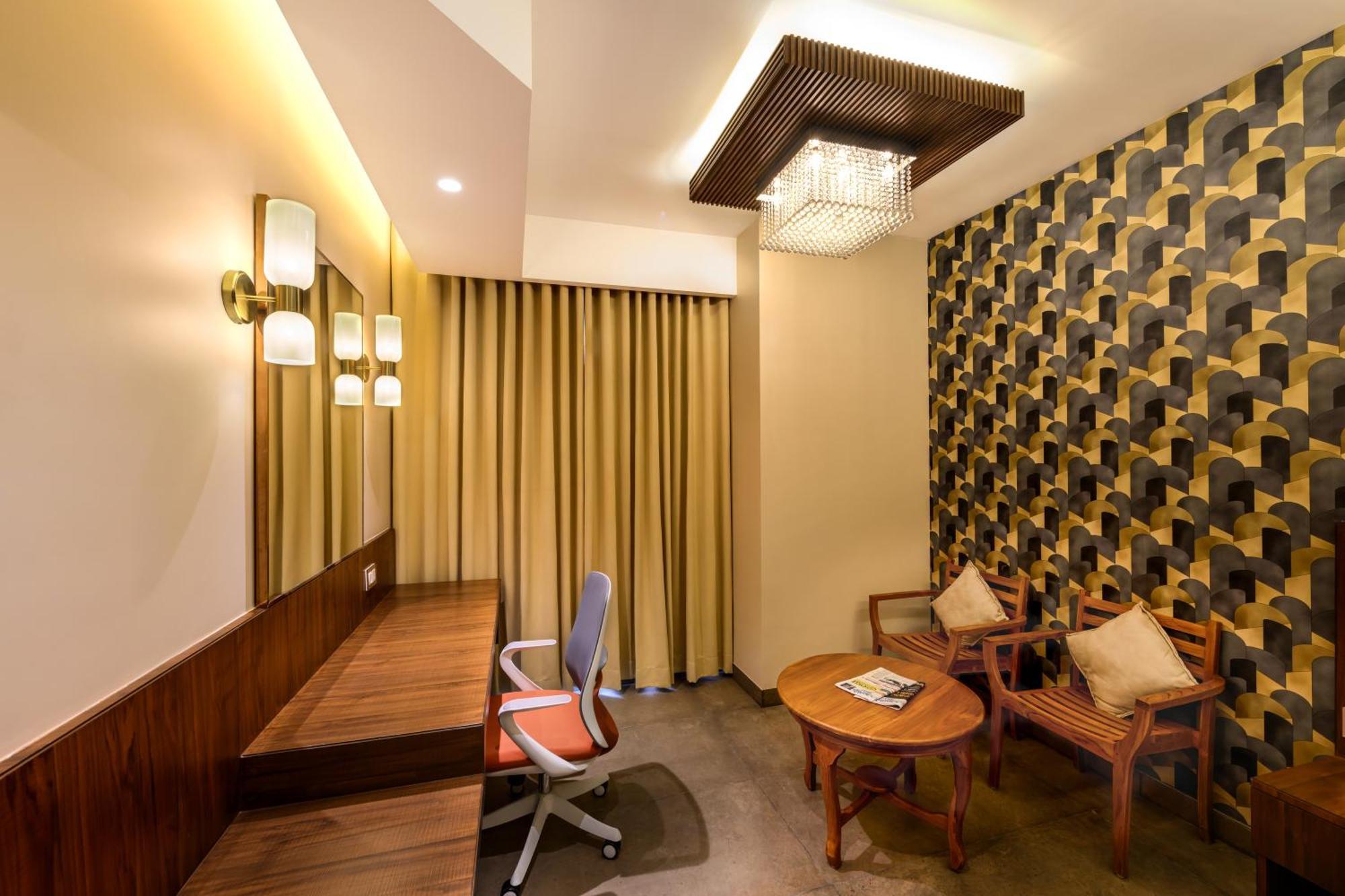 Sundex Hotel Thanjavur Eksteriør bilde